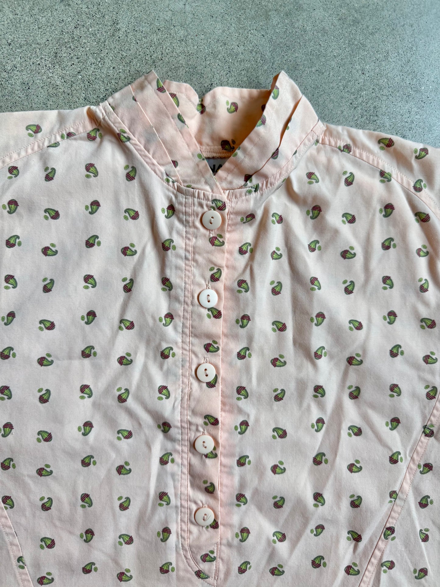 Vintage 1980s Cristina Peach Paisley Print Cropped Blouse | Small