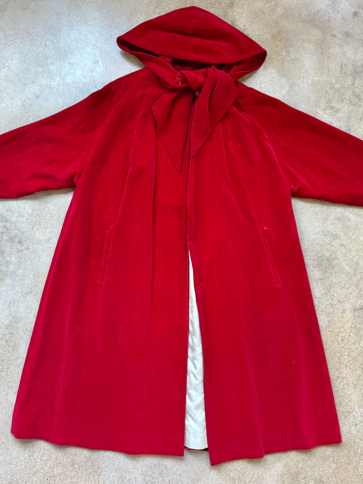 Vintage 1950s Sun Cloud by Harris Red Velvet Hooded Coat | Large
