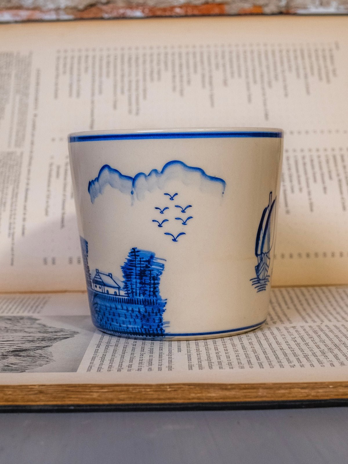 Vintage Delft-Style White & Blue Hand-Painted Ceramic Cachepot Planter