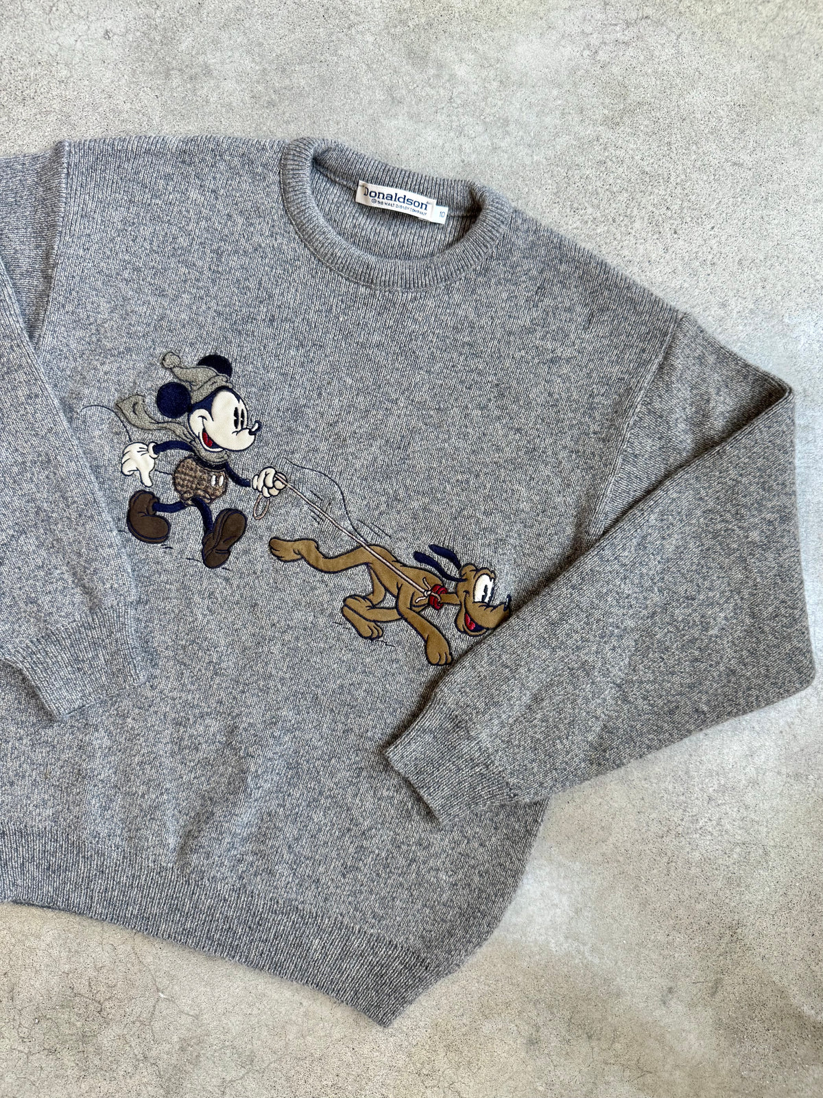 Vintage 1980s/90s Donaldson “Mickey Walking Pluto” Embroidered Wool Sweater | Youth M/L