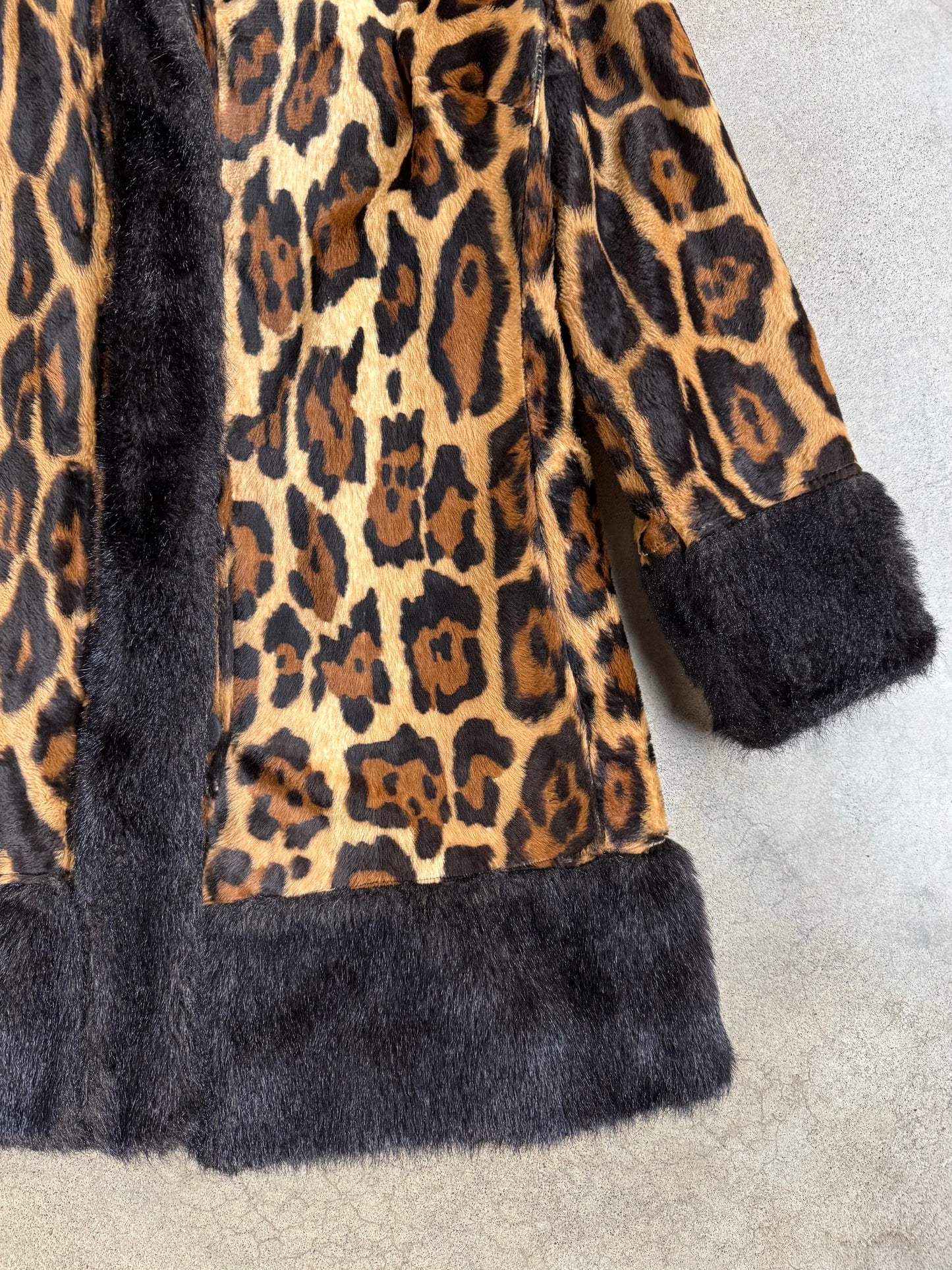 Vintage 1960s Mary Lane Faux Fur Cheetah Print Black Trim Hooded Jacket | Small