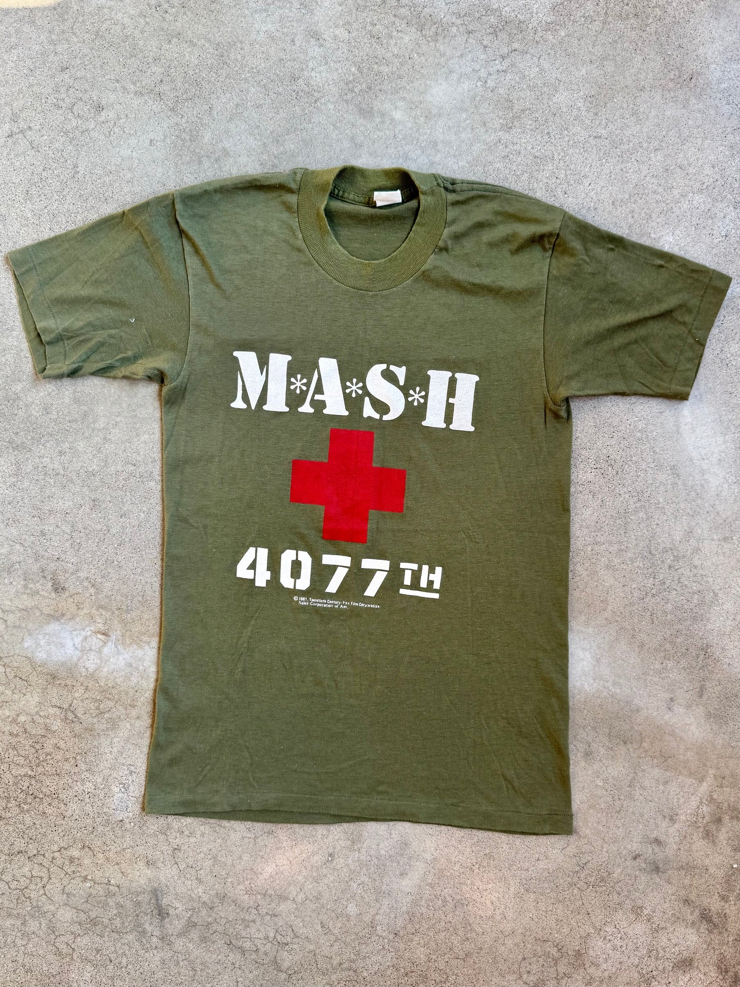 Vintage 1981 M*A*S*H Graphic Tee | Medium