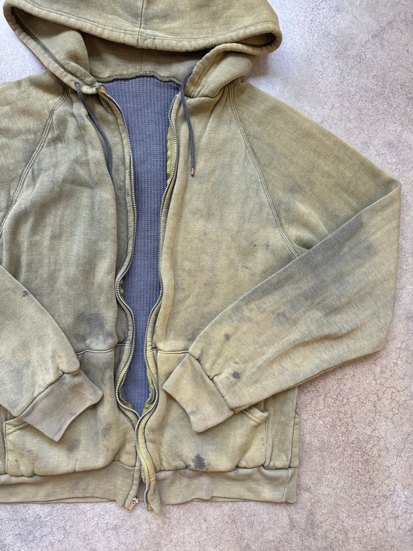 Vintage 1960s Distressed Green Thermal Lined Hooded Zip-Up Sweatshirt | Medium