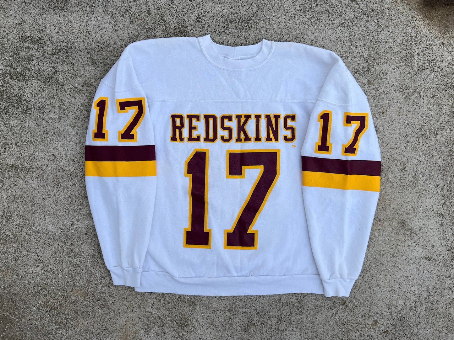 Vintage Washington Redskins #17 Doug Williams Crewneck Sweatshirt | Large