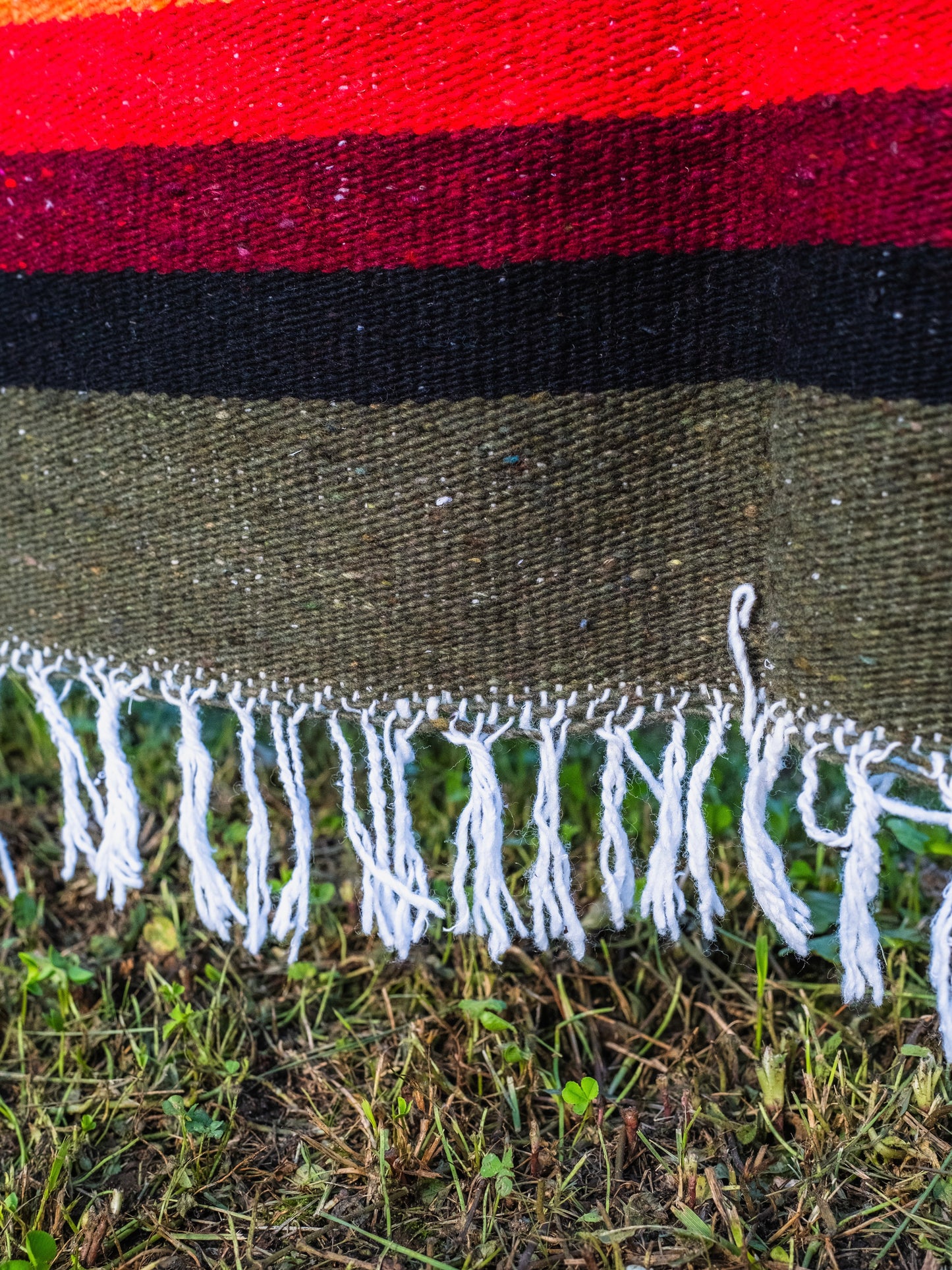 Vintage Tierra Roja Mexican Aztec Pattern Blanket