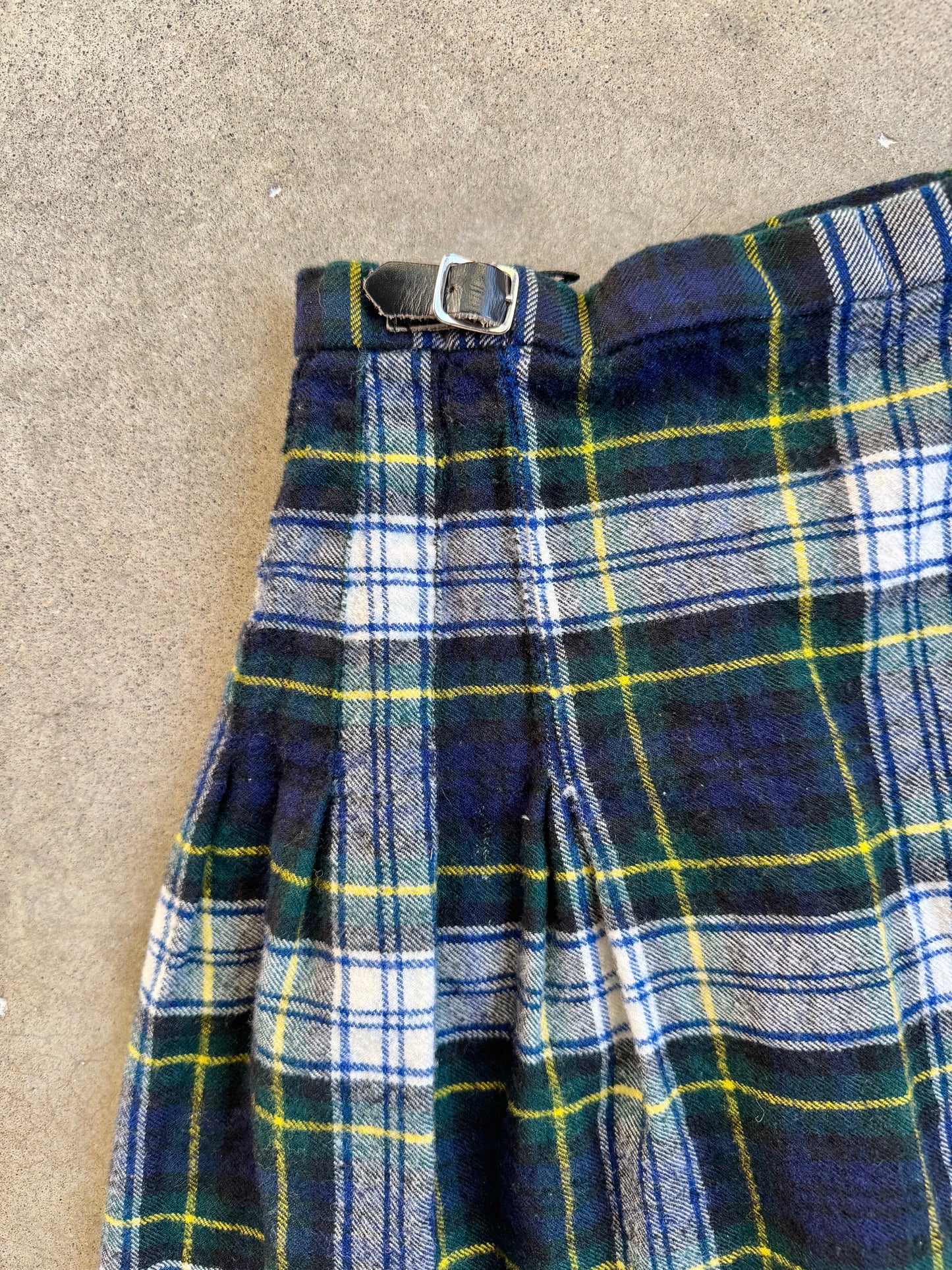 Vintage Green & Navy Tartan Plaid Wool Kilt | XS
