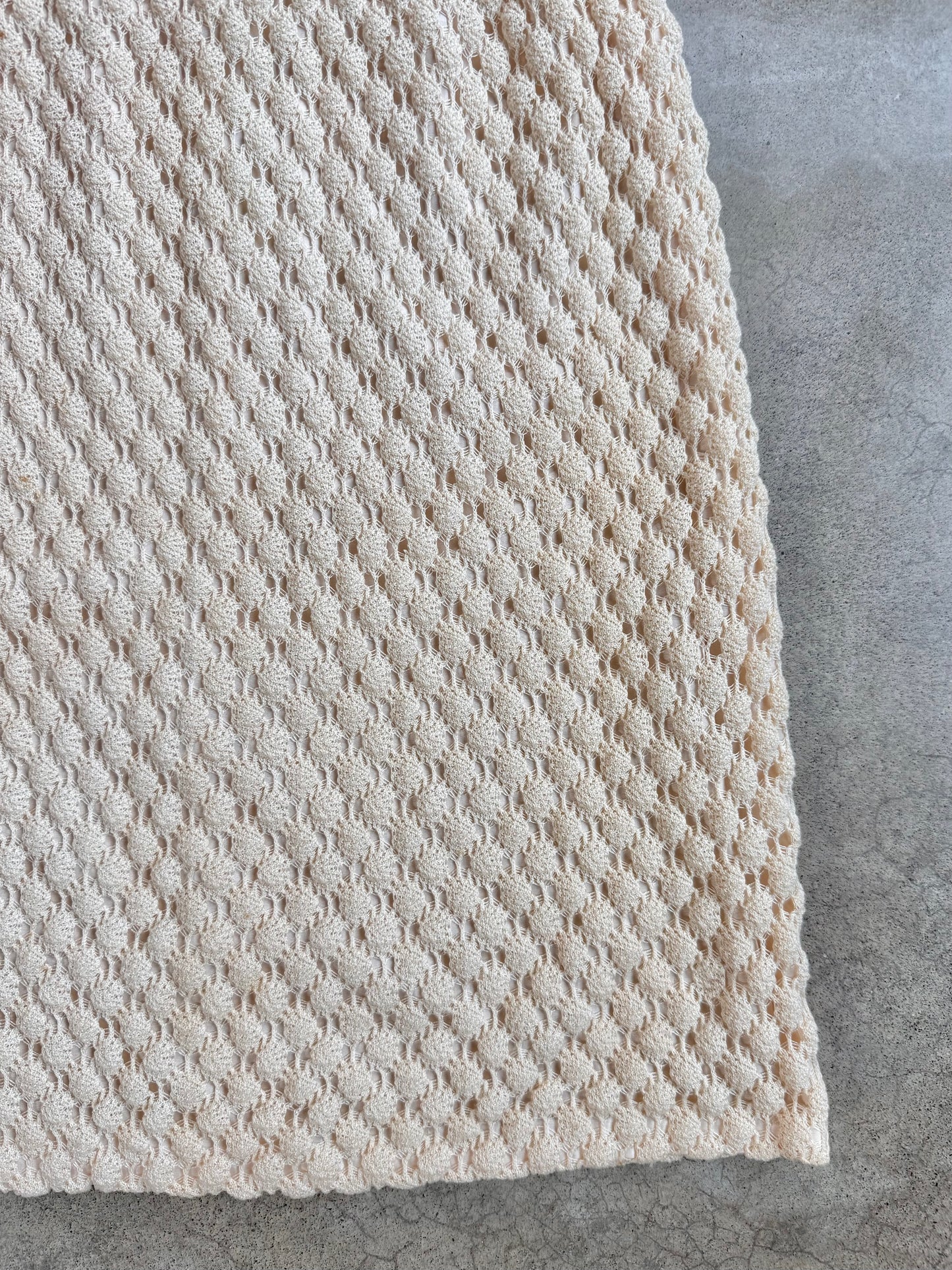 Vintage 1960s Tracy Petites Cream Crochet Belted Wiggle Dress | XS