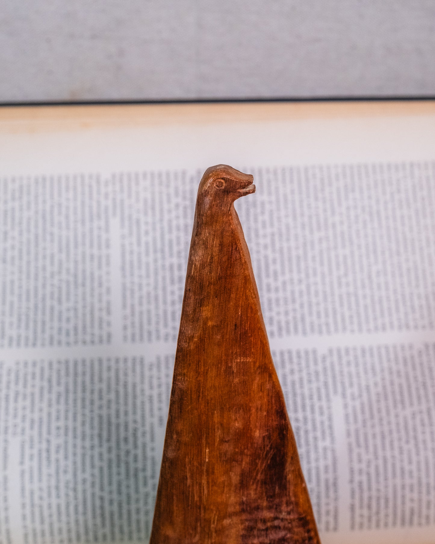 Vintage Hand-Carved Tree Knot Folk Art Bird Sculpture