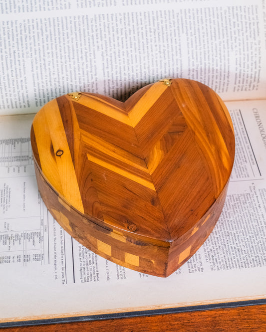Vintage 1960s Cedar Heart Shaped Hinged Box