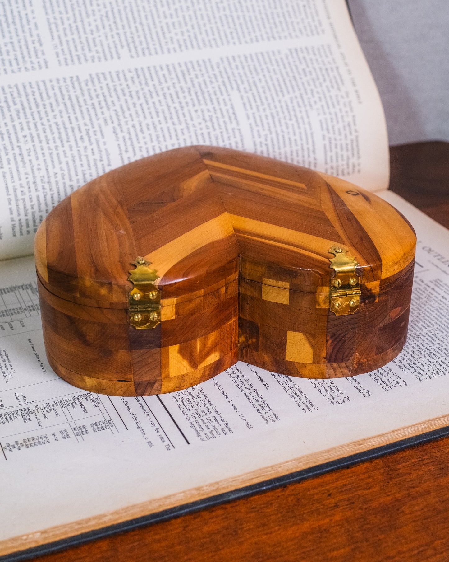 Vintage 1960s Cedar Heart Shaped Hinged Box
