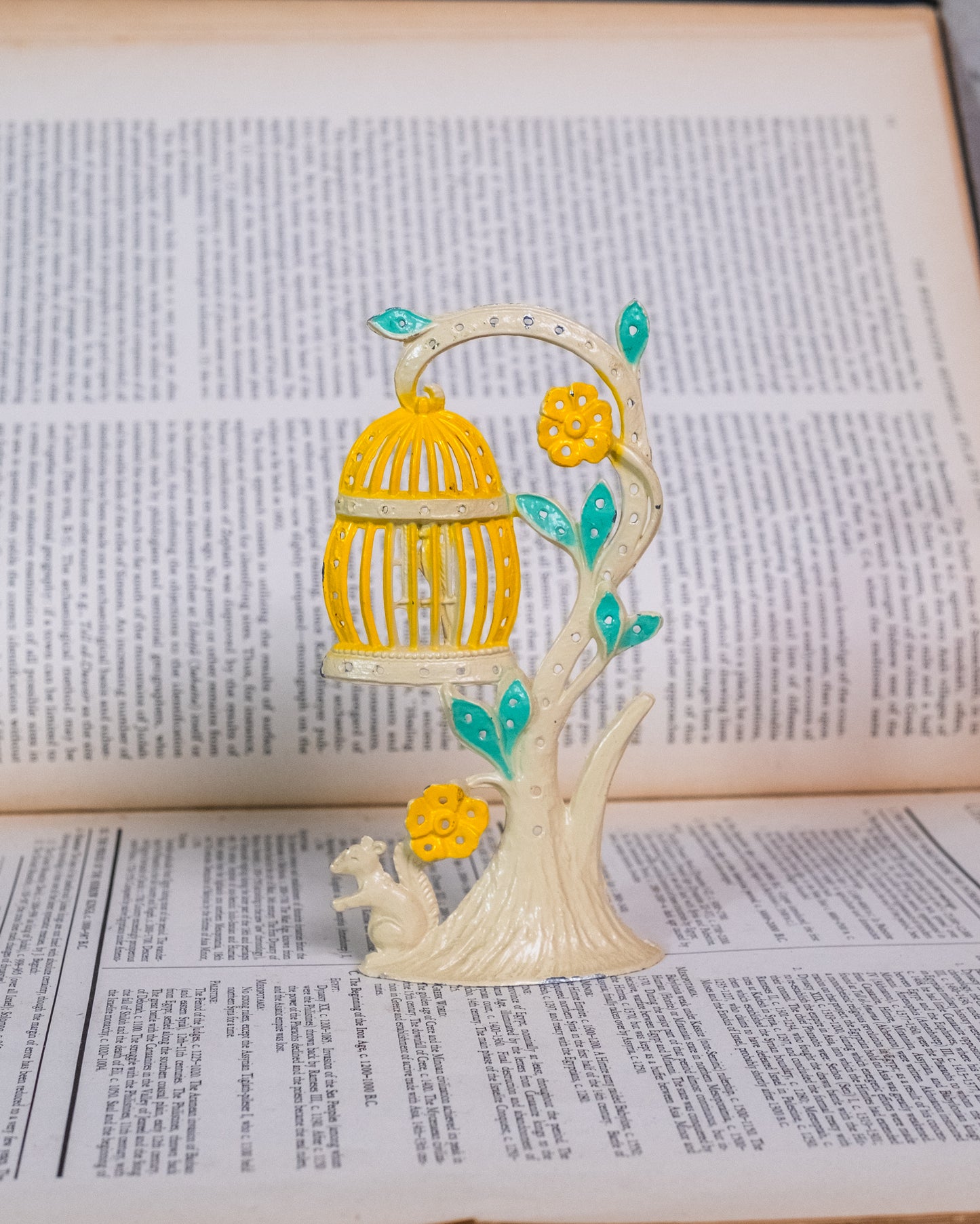 Vintage 1950s Metal Birdcage Earring Holder Display