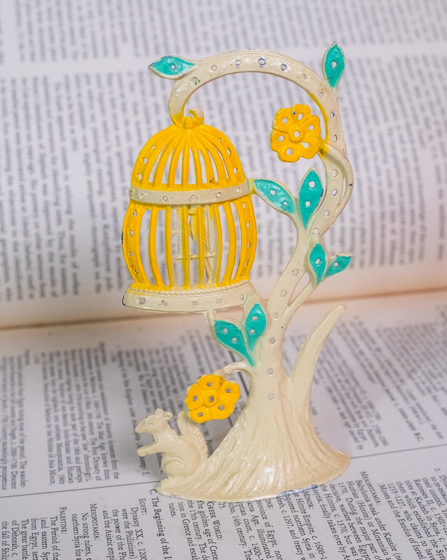 Vintage 1950s Metal Birdcage Earring Holder Display