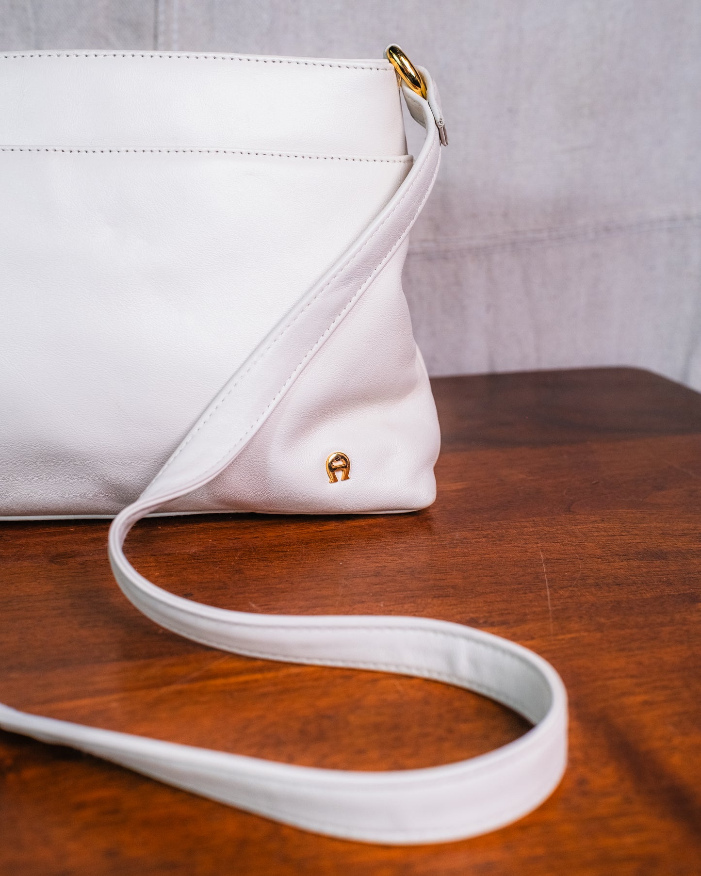 Vintage 1990s Etienne Aigner White Leather Crossbody Bag
