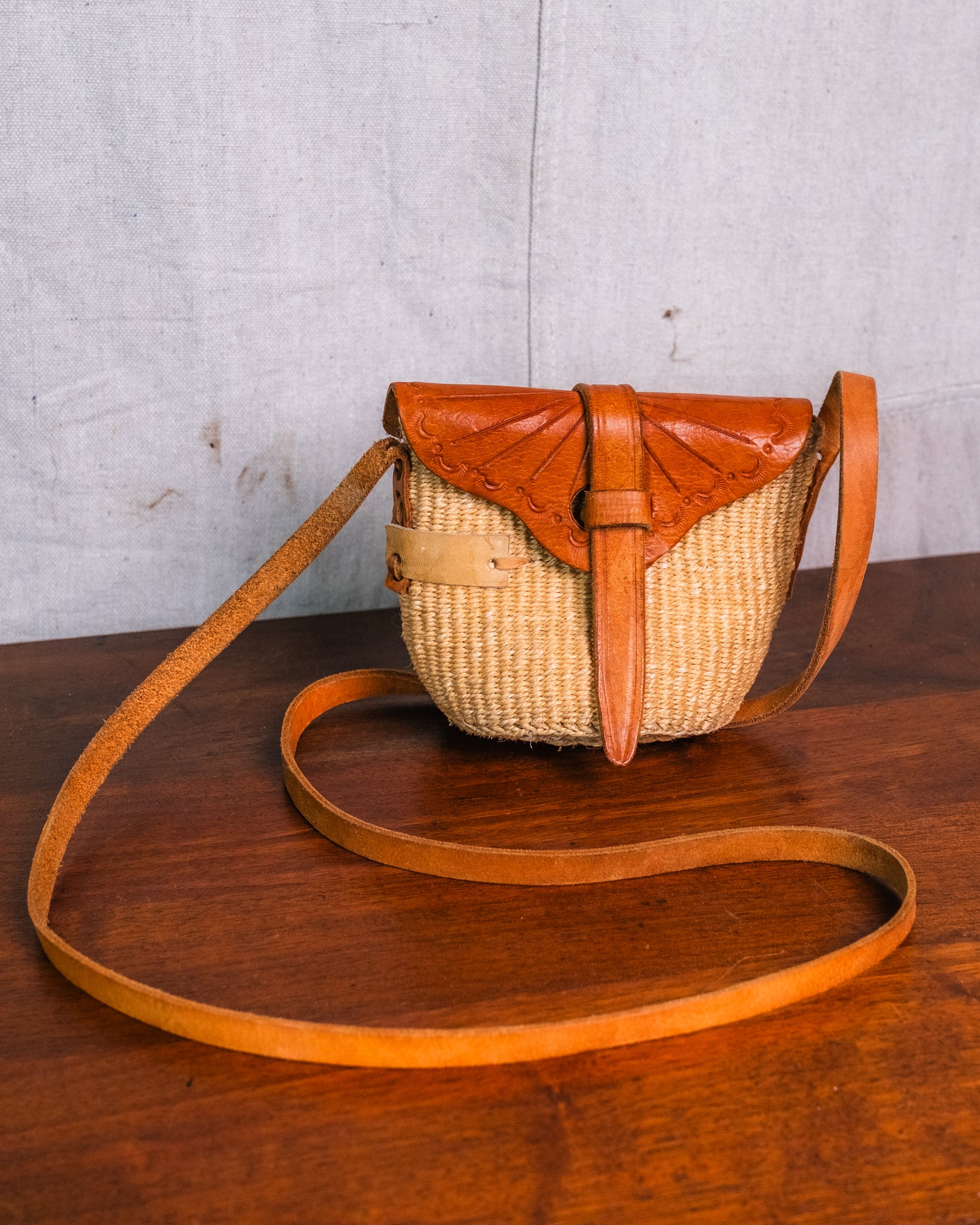 Vintage 1970s Sisal Woven & Tooled Leather Mini Crossbody Kiondo Bag