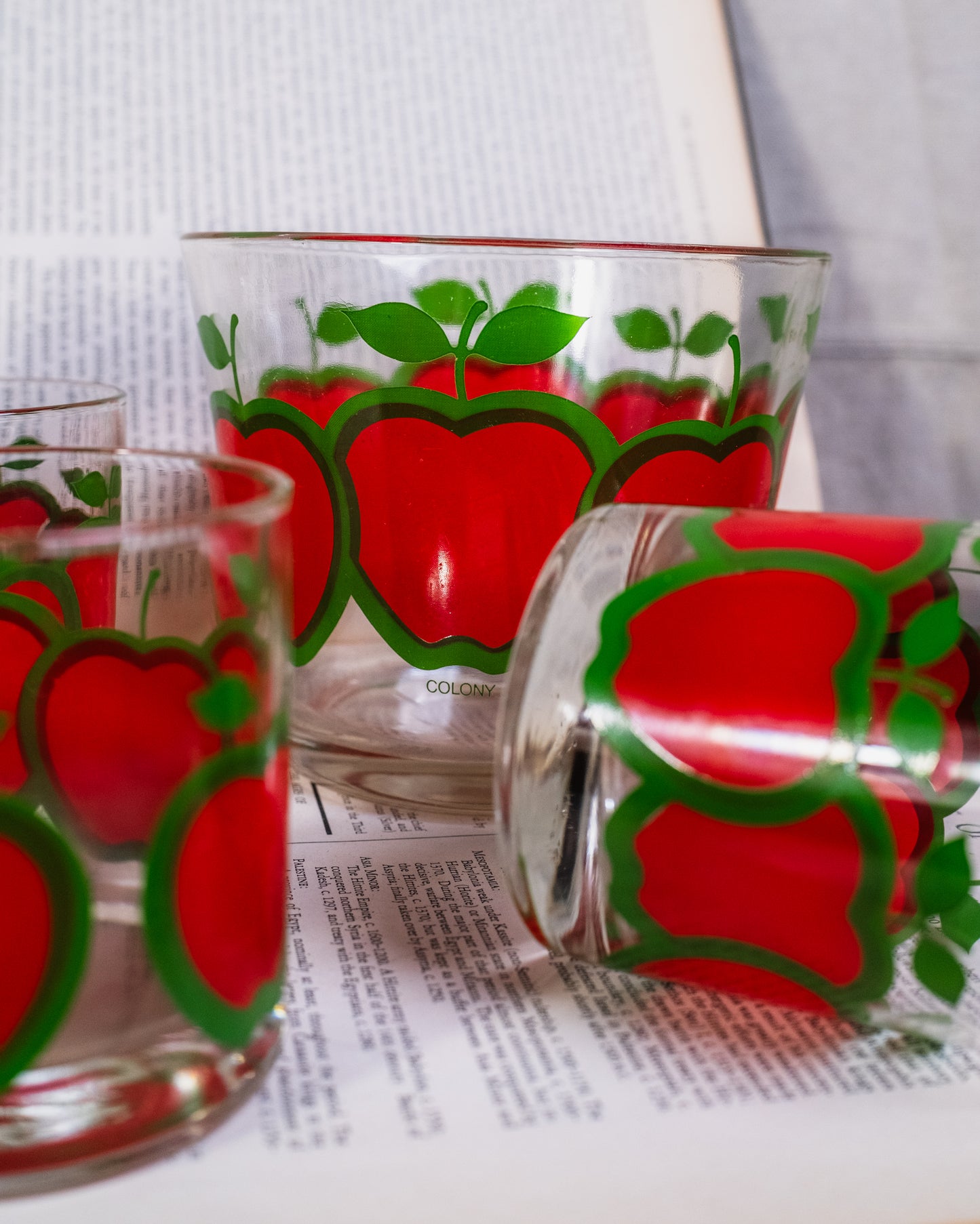 Vintage 1960s Colony Glassware “Red Apple” Lowball Glasses & Ice Bucket Set