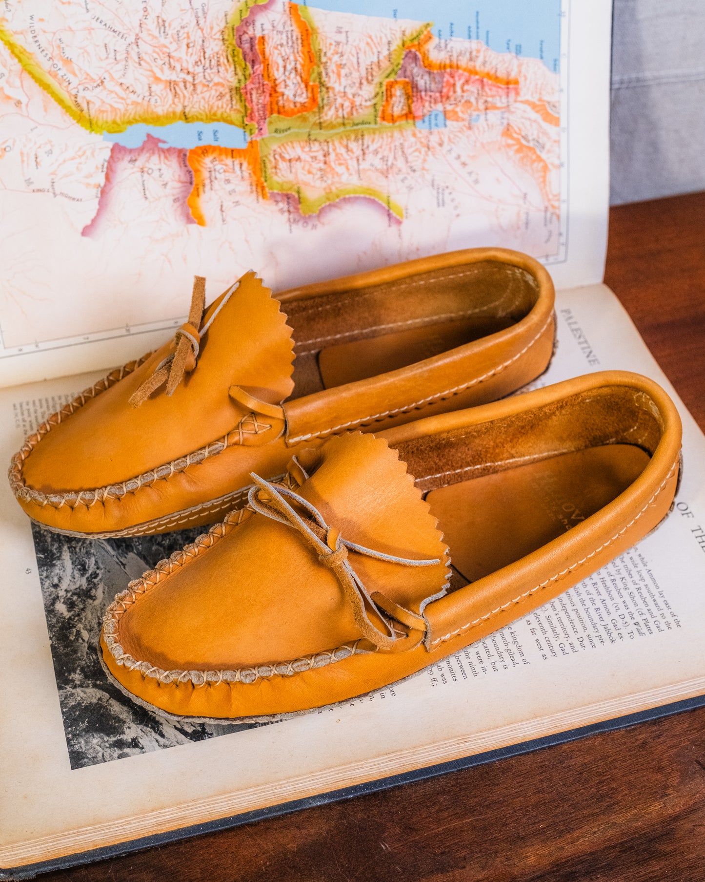 Vintage Hanover Tan Leather Softsole Moccasins | Men’s 11