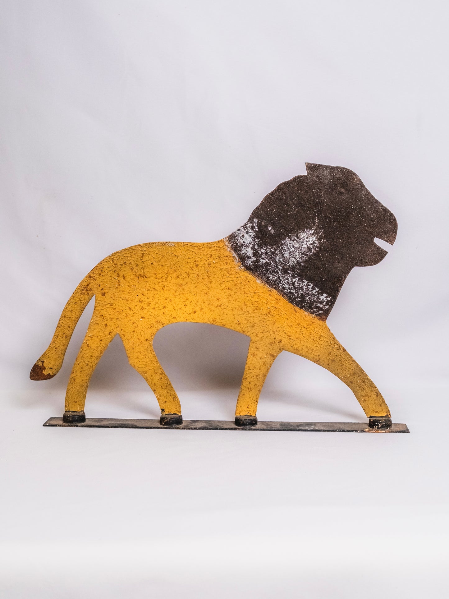 Antique Rustic Metal Carnival Animal Target