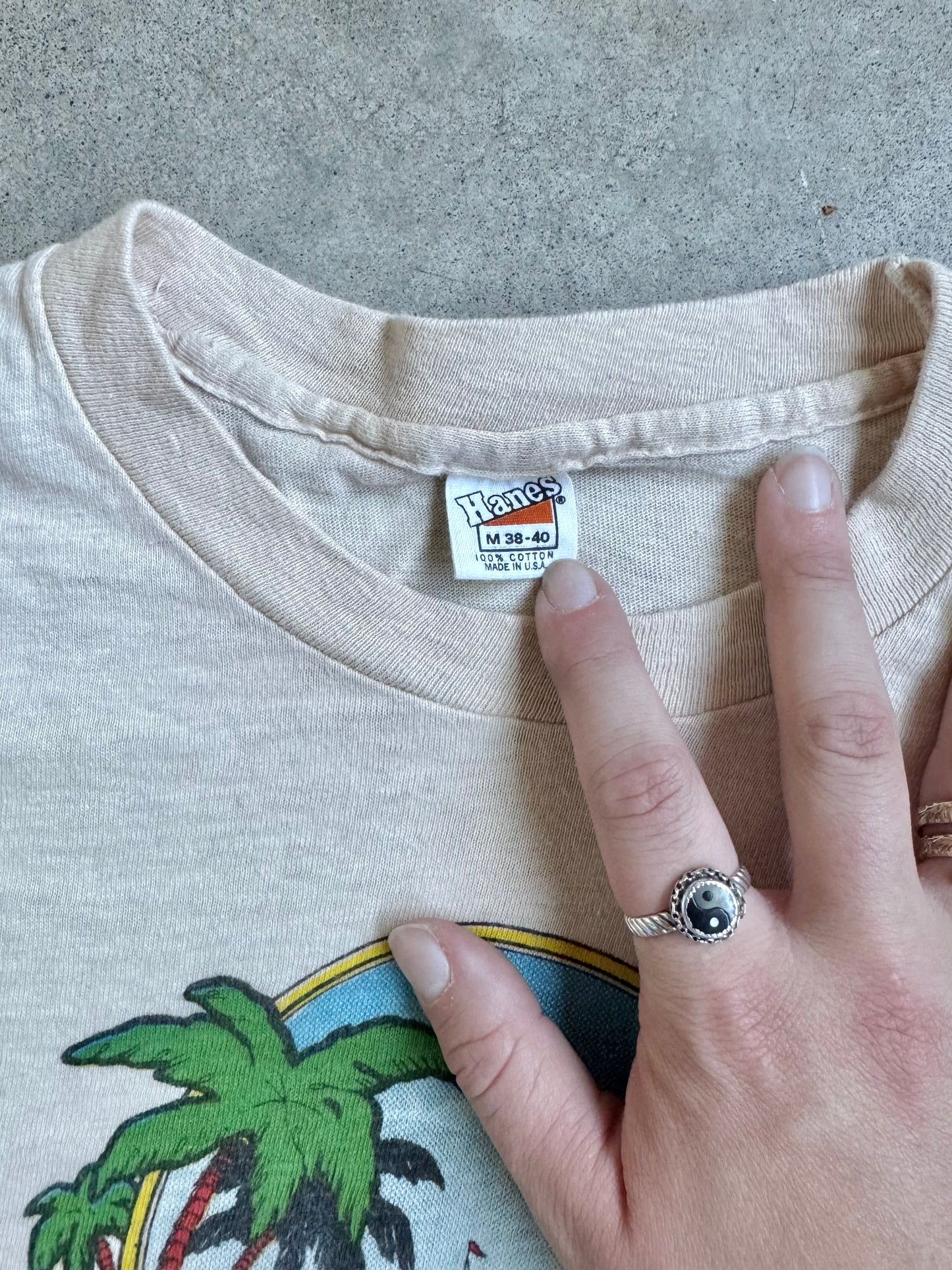 Vintage 1970s California Beach Graphic Tee | Medium