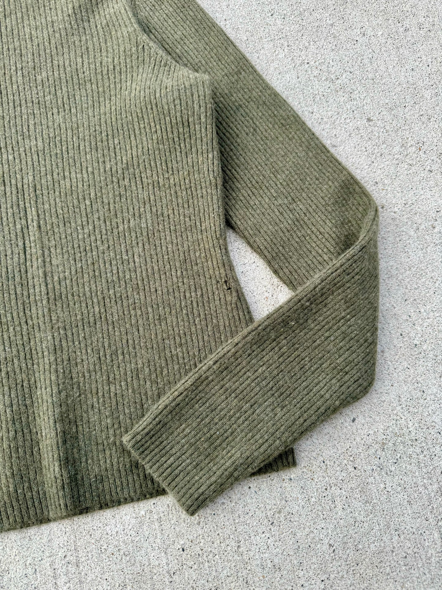 Vintage 1990s Daniel Bishop Green Cashmere Turtleneck | Large