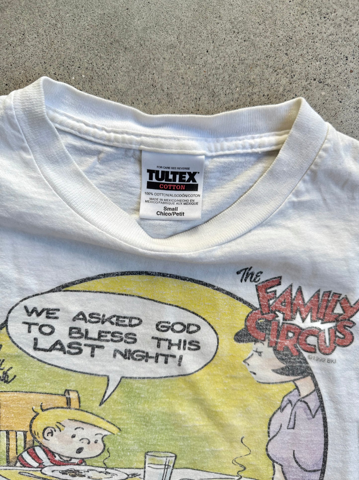 Vintage 1990s The Family Circus Cartoon Graphic Tee | Small