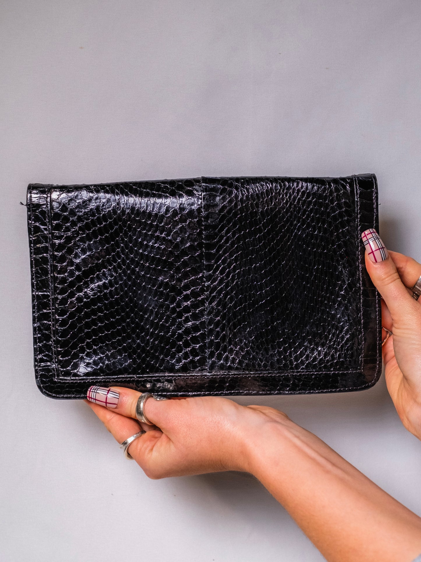 Vintage 1950s Black Snakeskin Clutch