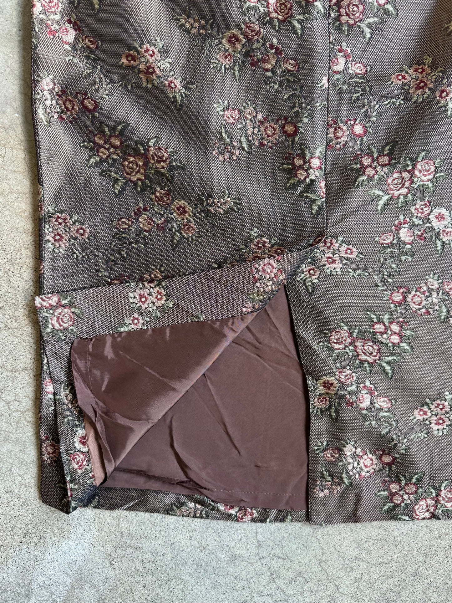Vintage Doncaster 100% Silk Brown Floral Pencil Skirt | Waist 29”