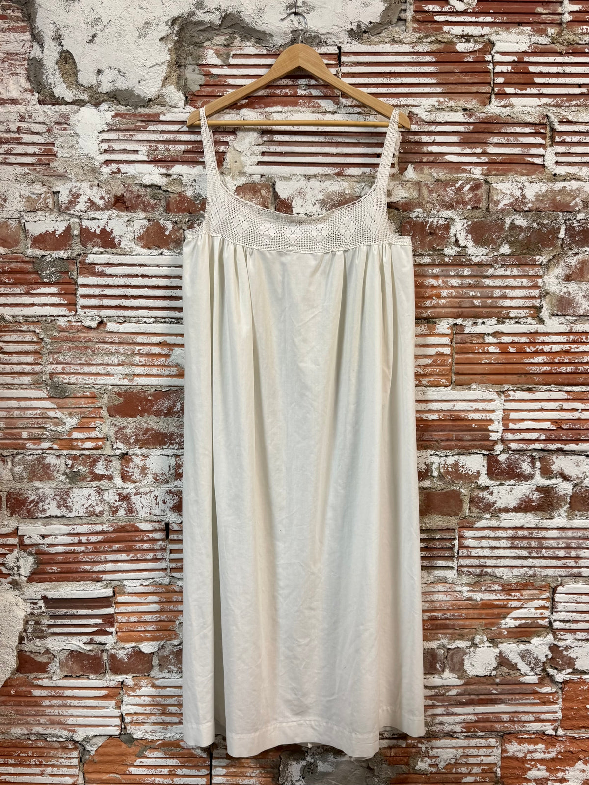 Antique Edwardian Crochet Yoke White Cotton Nightgown | Large