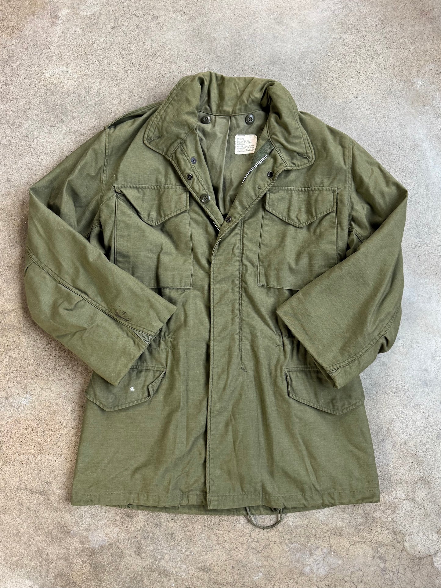 Vintage 1970s U.S. Army Military Issue Field Jacket | Small