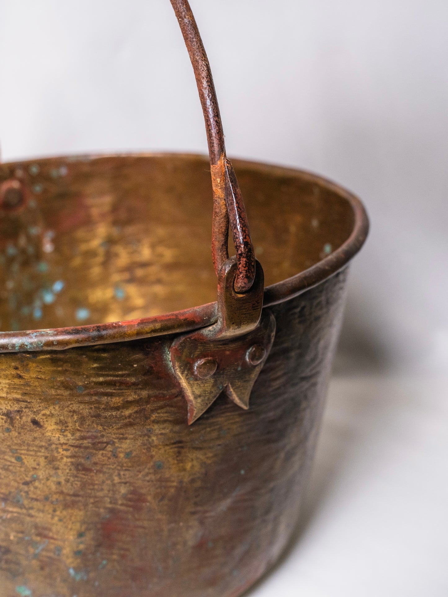 Antique Copper Hammered Pot w/ Handle