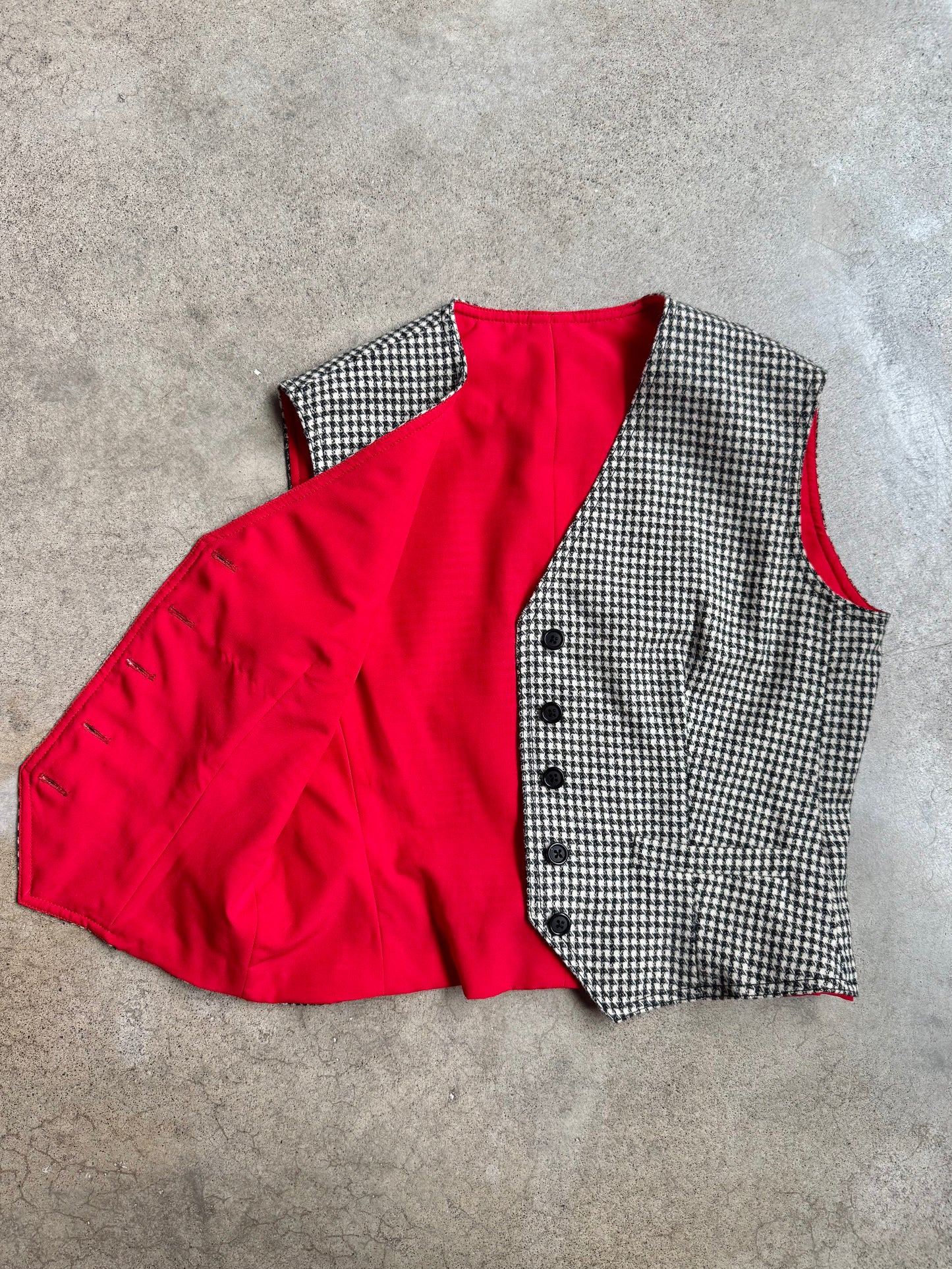 Vintage 1960s Houndstooth Wool Waistcoat Vest | S/M