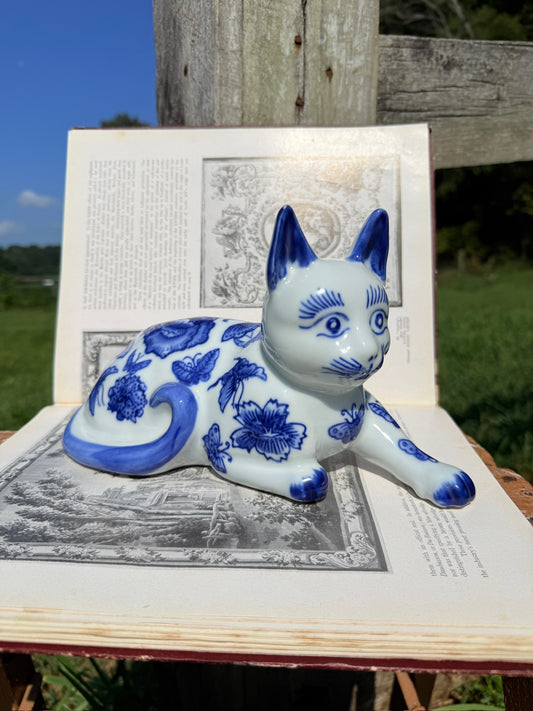 Vintage 1980s Ceramic Blue Willow Style Cat Statue