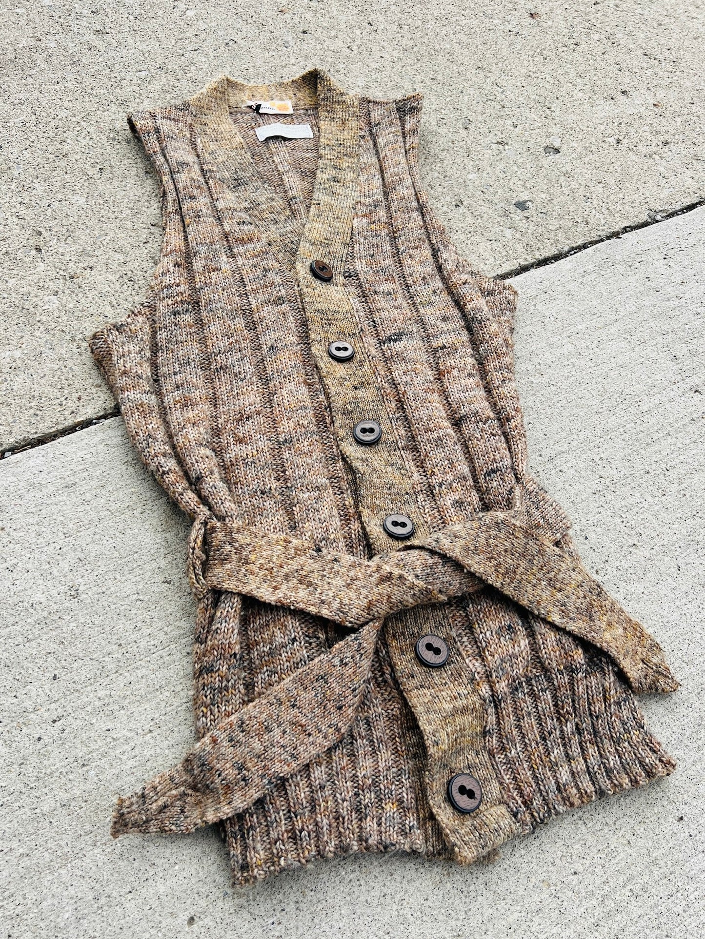 Vintage 1970s Richman Brothers Speckled Brown Tie Waist Knit Vest | Medium