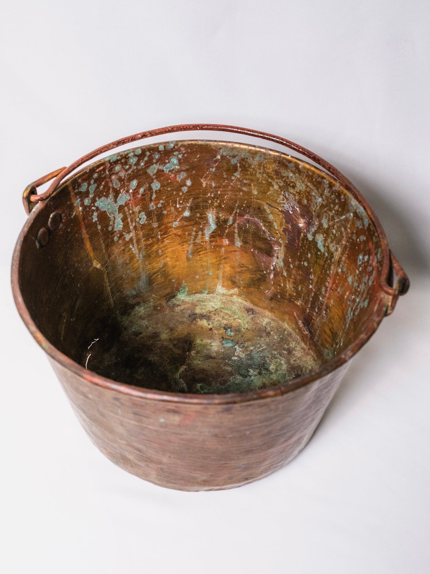Antique Copper Hammered Pot w/ Handle