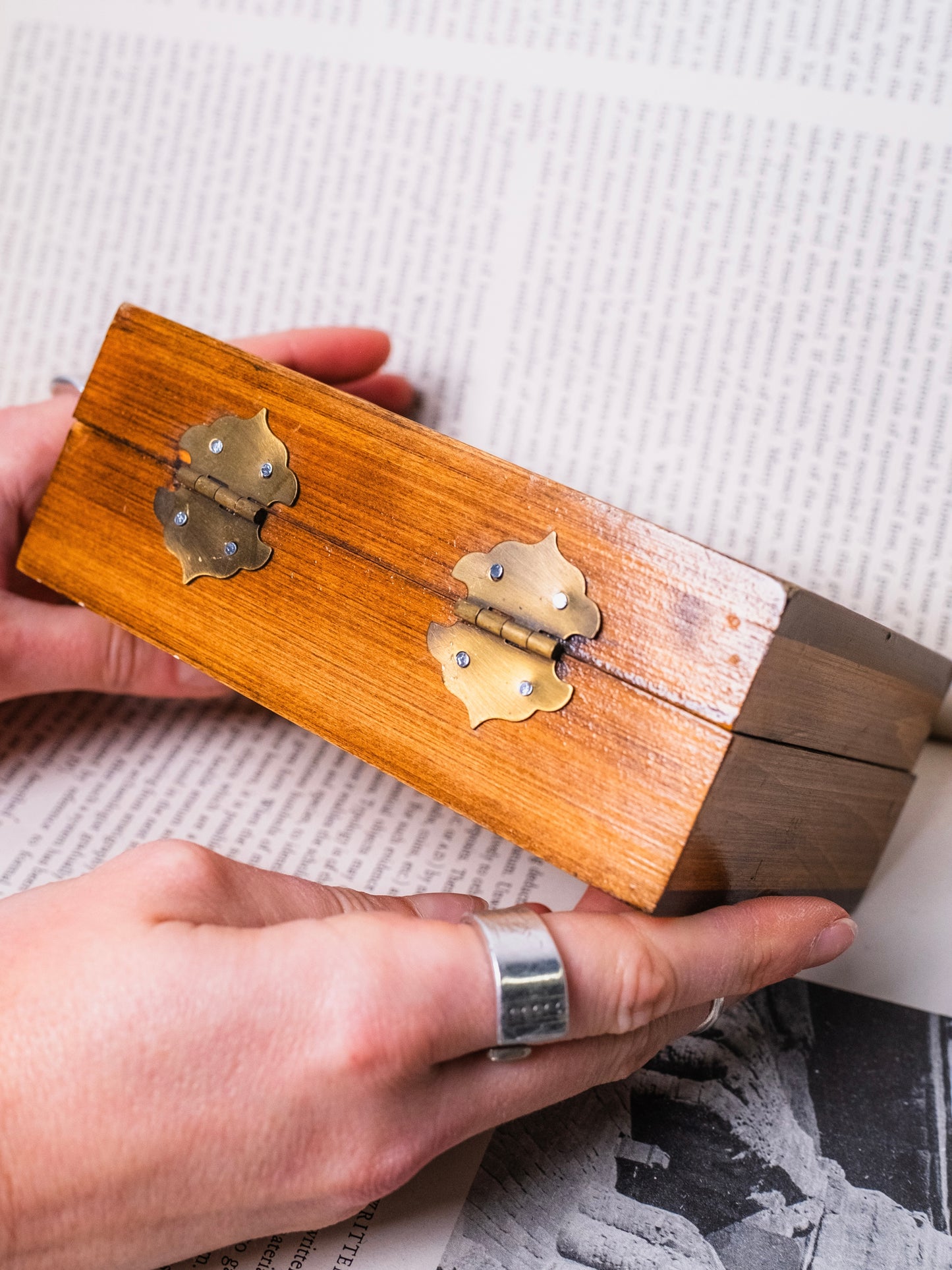 Vintage 1960s Signed "Keep Your Head Down Dummy" Wooden Golf Trinket Box