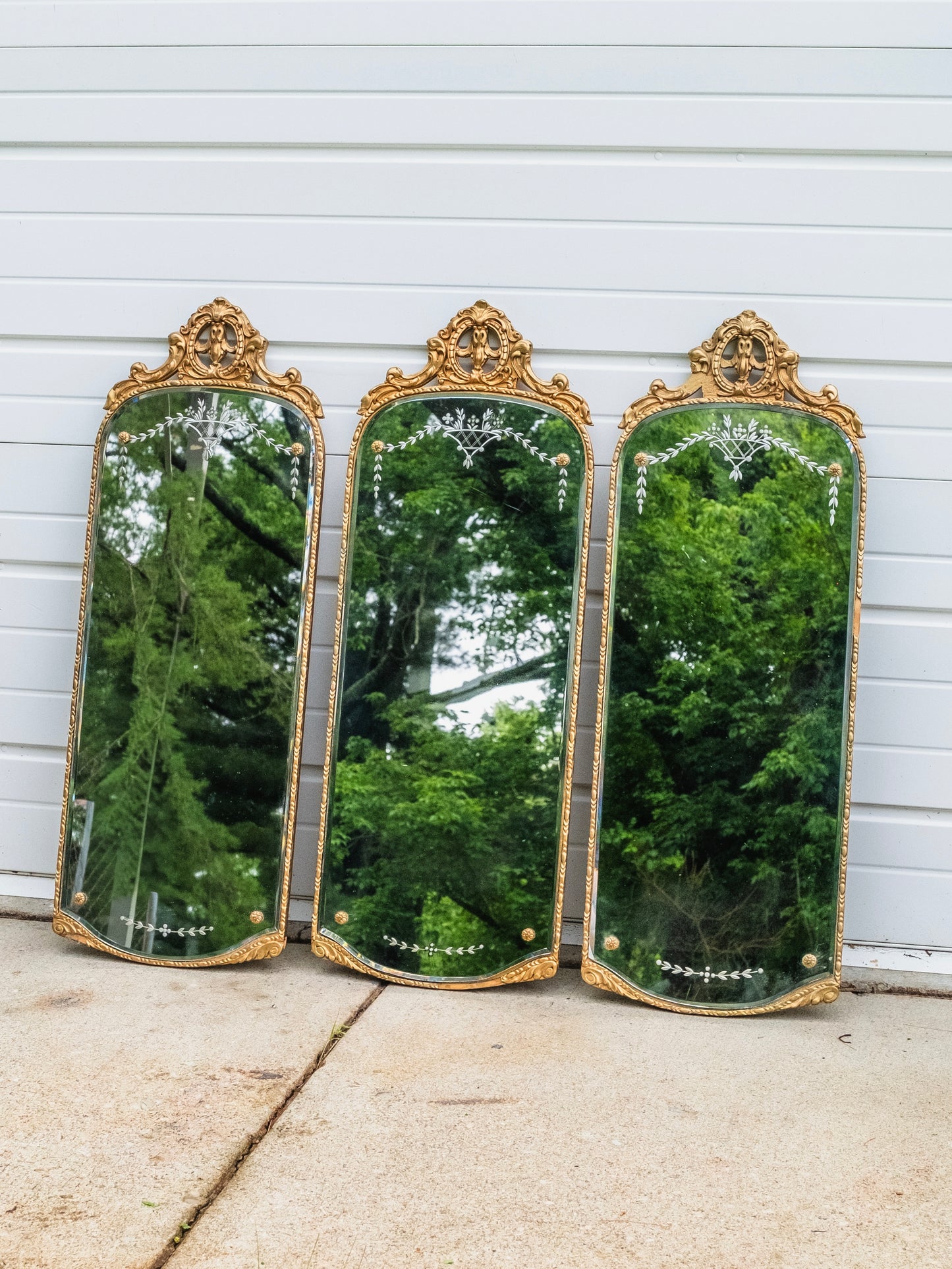 Antique 1920s Nurre Maestro Baroque-Style Gold Framed 3-Panel Mirror Set