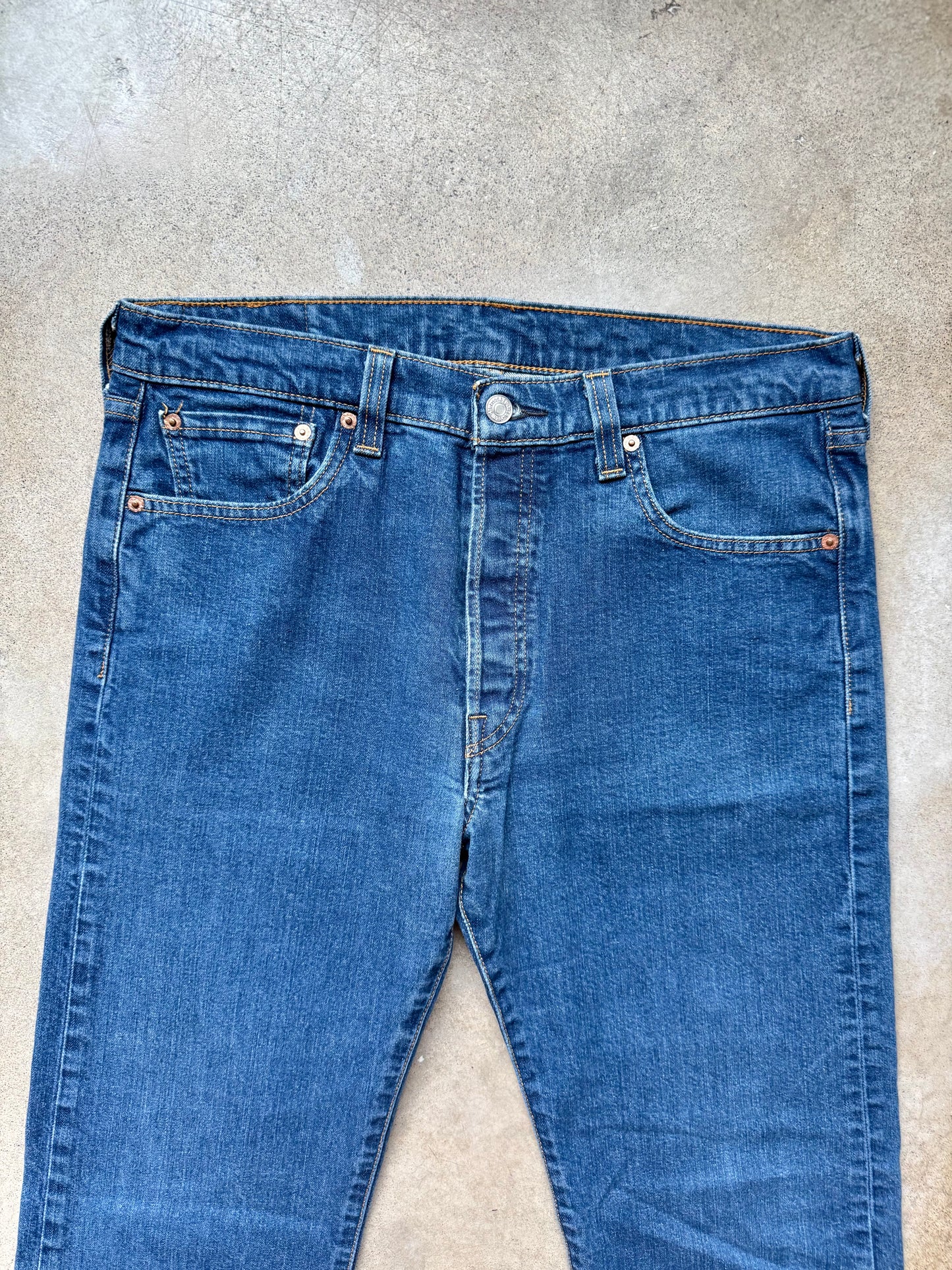 Levi's 501 Original Fit Medium Wash Jeans | 34x32