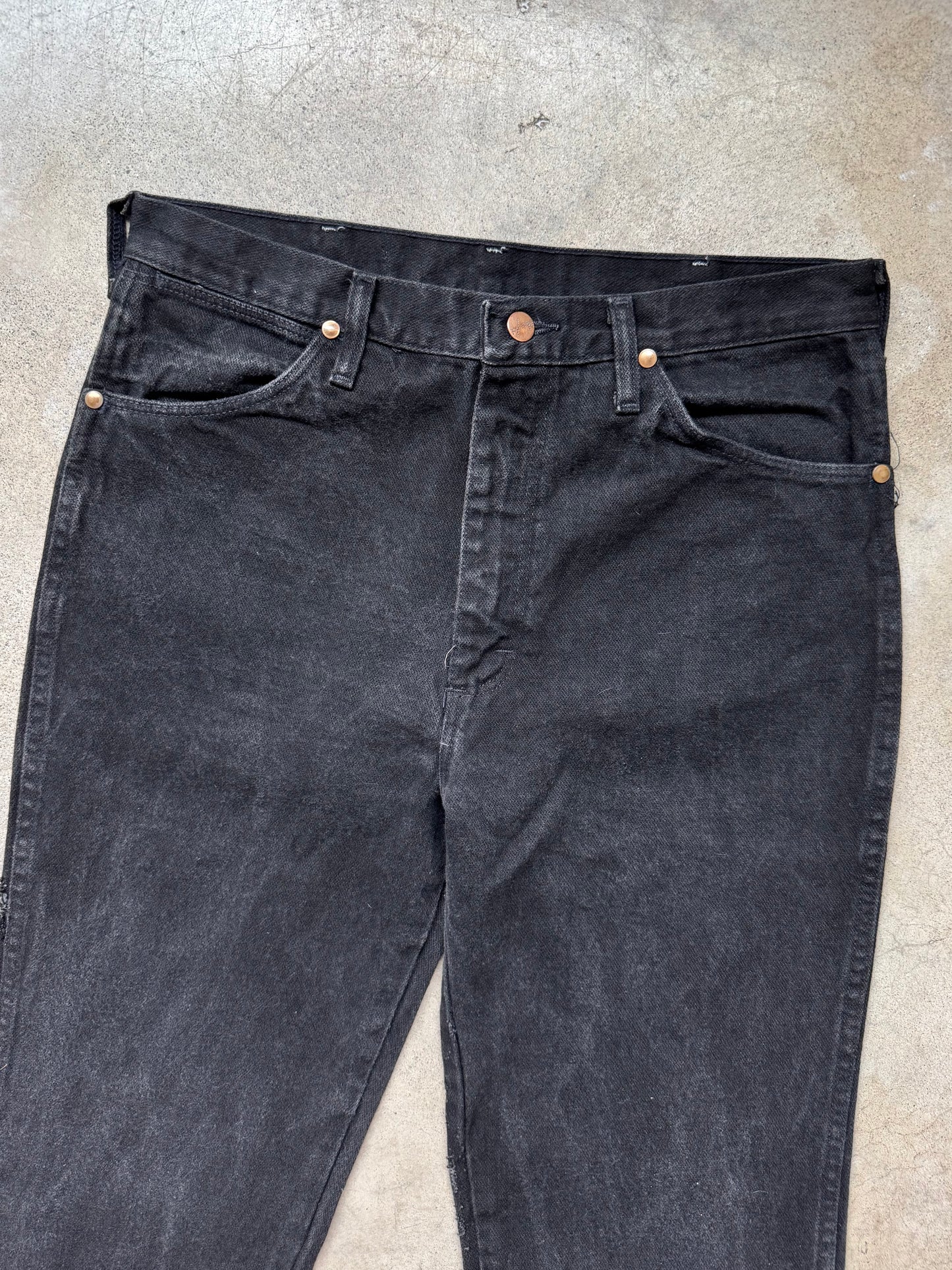 Vintage 1990s Wrangler Black Straight Leg Jeans | Waist 33”