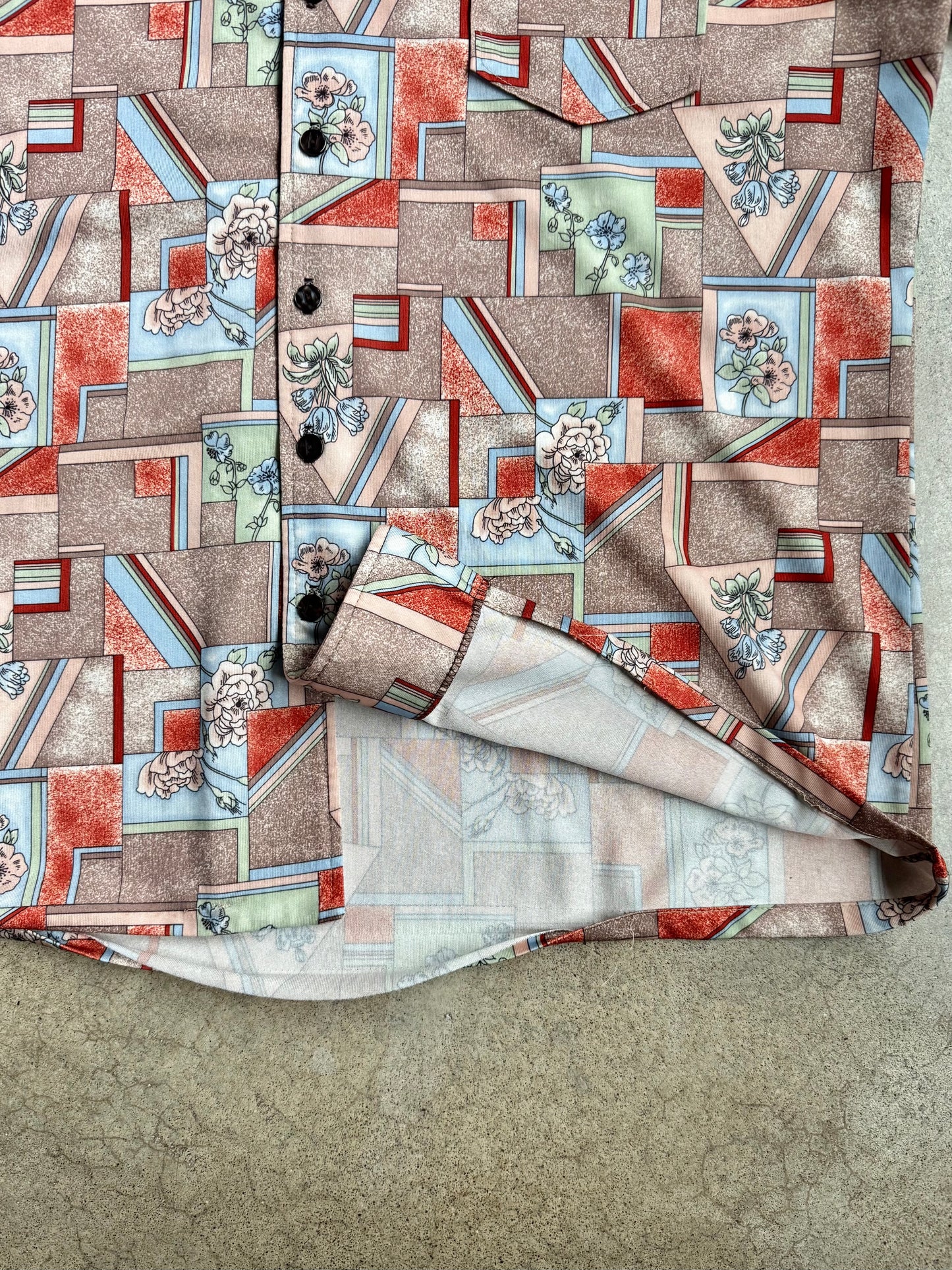 Vintage 1970s Joel Cal-Made Geometric Floral Short Sleeve Shirt | Large