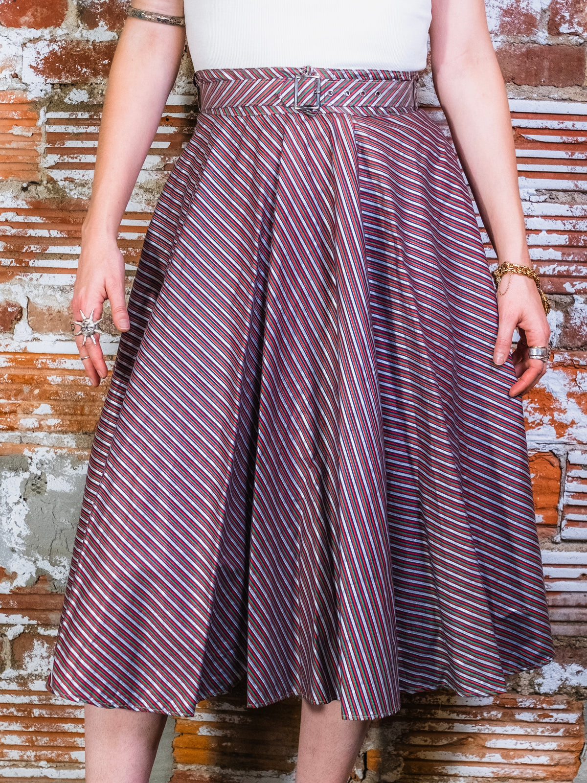 Vintage 1950s Metallic Striped Circle Skirt w/ Belt | Waist 26”