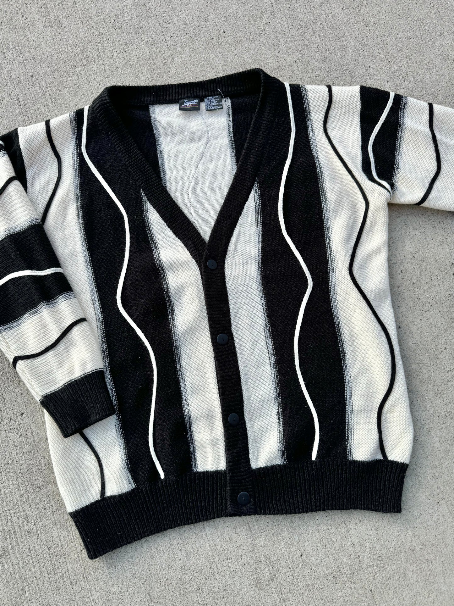 Vintage Impact Black & White Striped Funky Knit V-Neck Cardigan | XL