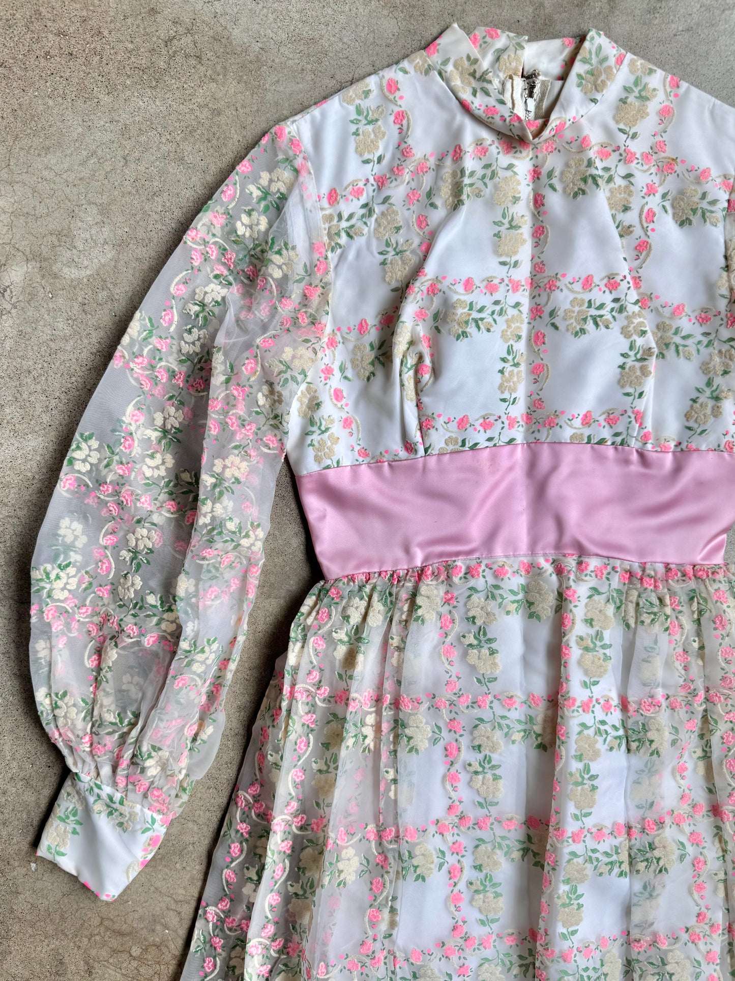 Vintage 1960s White & Pink Floral High-Neck Empire Waist Formal Dress | Small