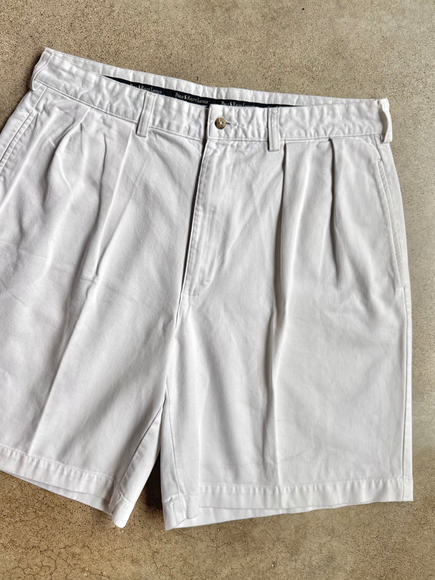 Vintage 1990s Polo Ralph Lauren White Pleated Cotton Shorts | Waist 34”