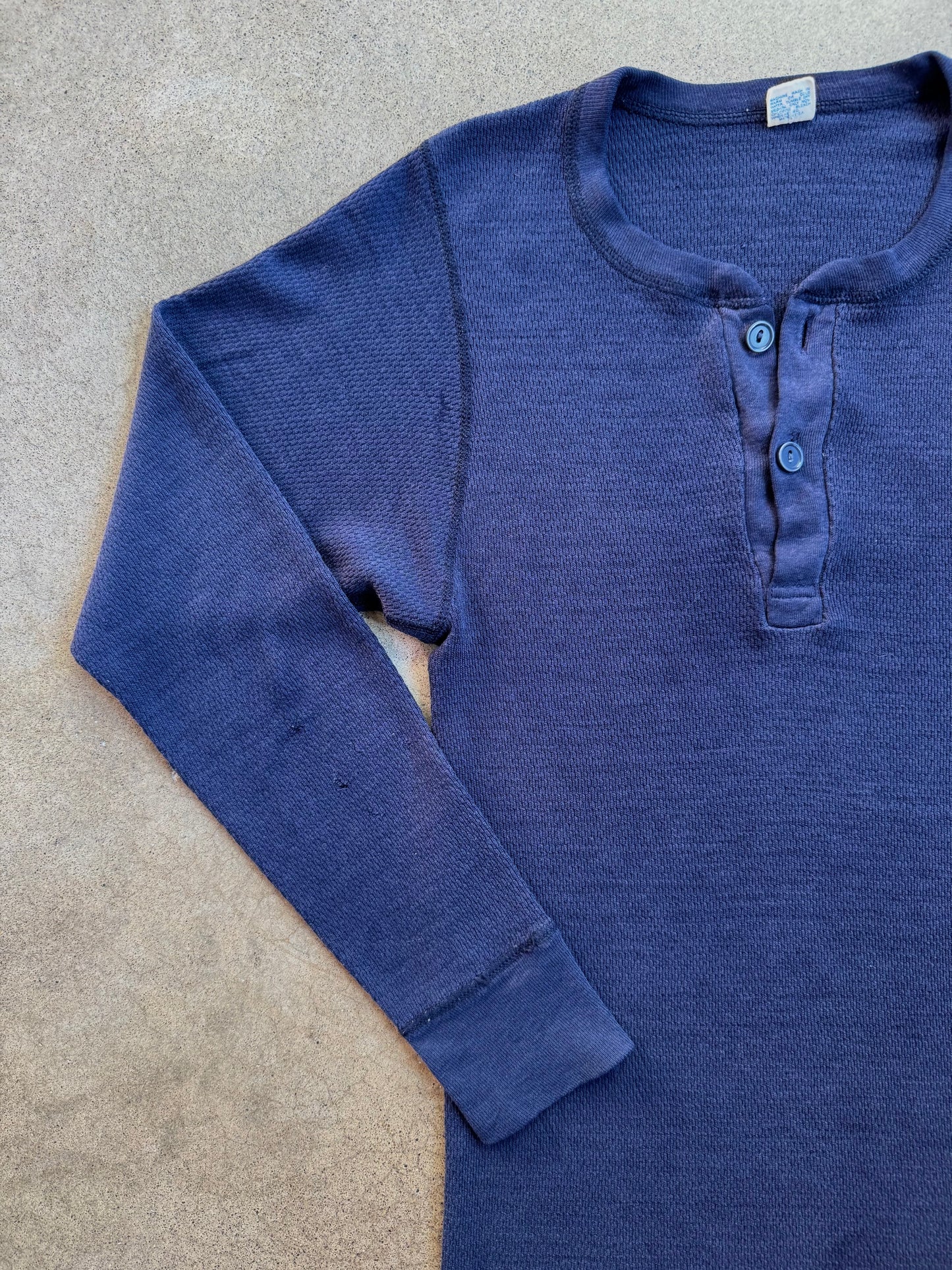 Vintage 1980s Hanes Navy Blue Henley Thermal | Large