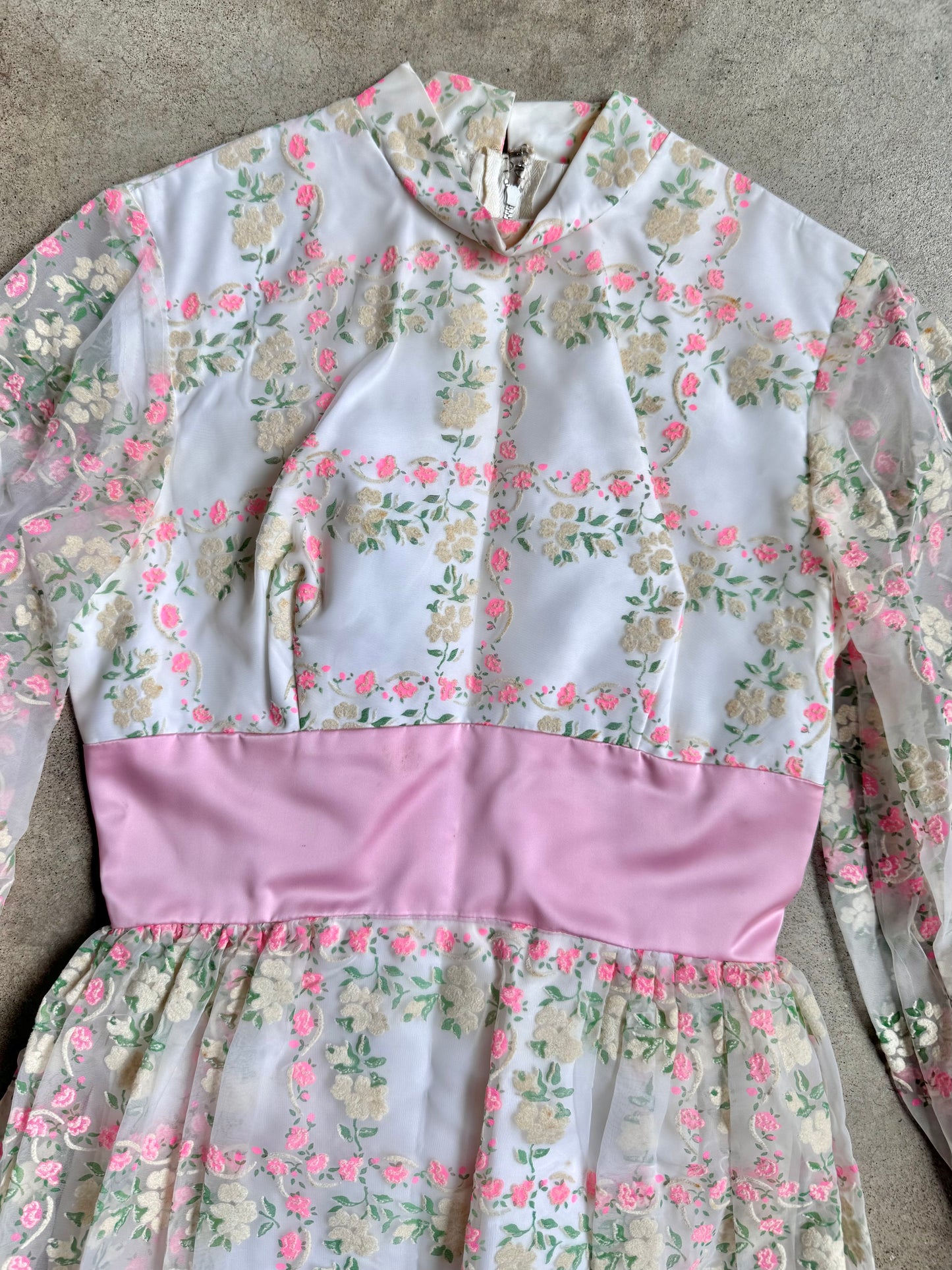Vintage 1960s White & Pink Floral High-Neck Empire Waist Formal Dress | Small