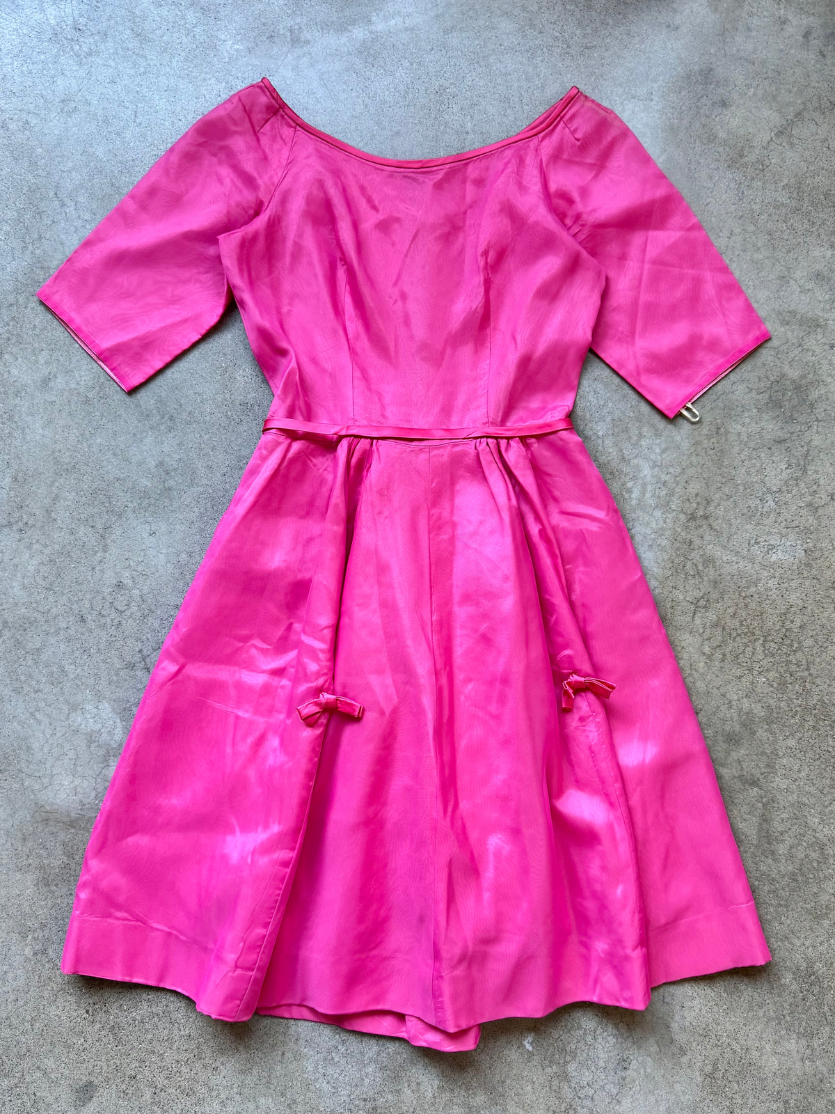 Vintage 1950s Pink Bow Accent Fit & Flare Party Dress | XS