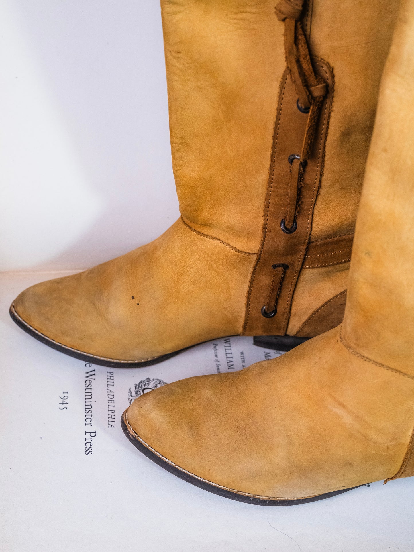 Vintage 1970s Maine Woods Tan Suede Leather Mid-Calf Boots | Women’s 7.5