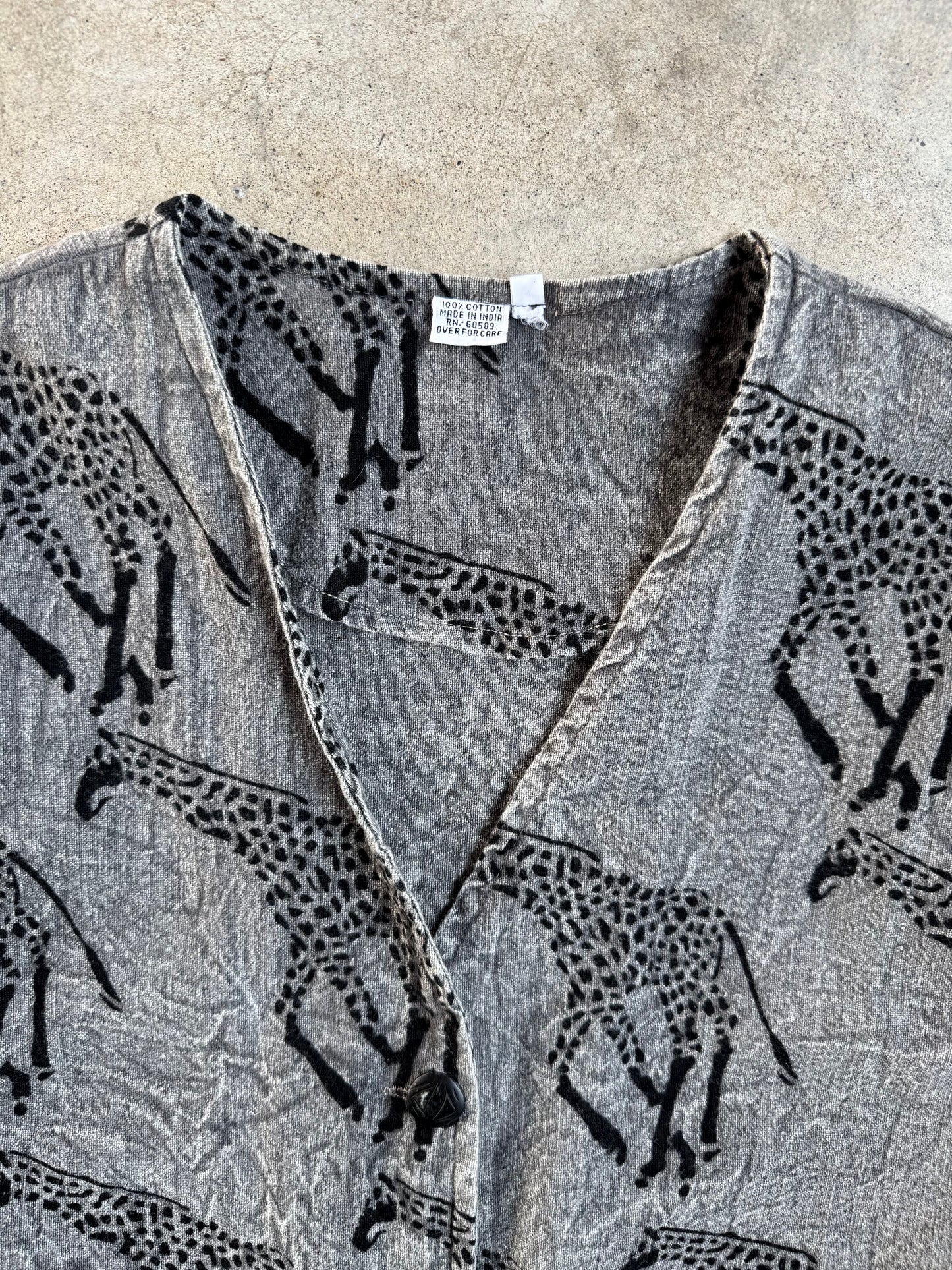 Vintage 1990s Grey Giraffe Print Cotton Sleeveless Button-Front Dress | Small
