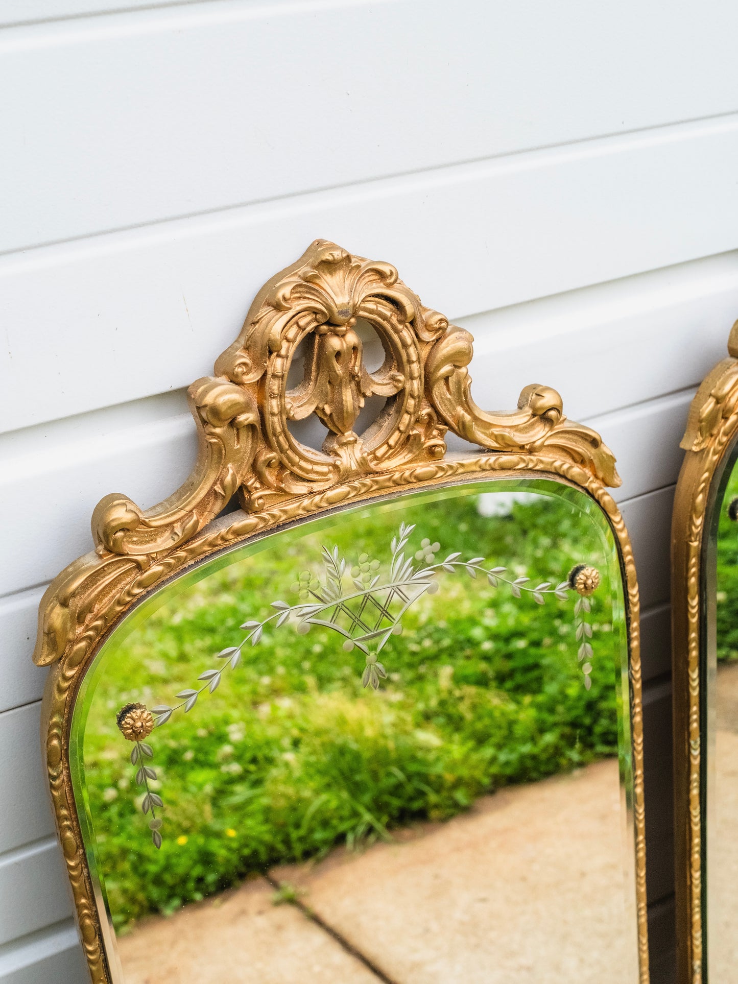 Antique 1920s Nurre Maestro Baroque-Style Gold Framed 3-Panel Mirror Set