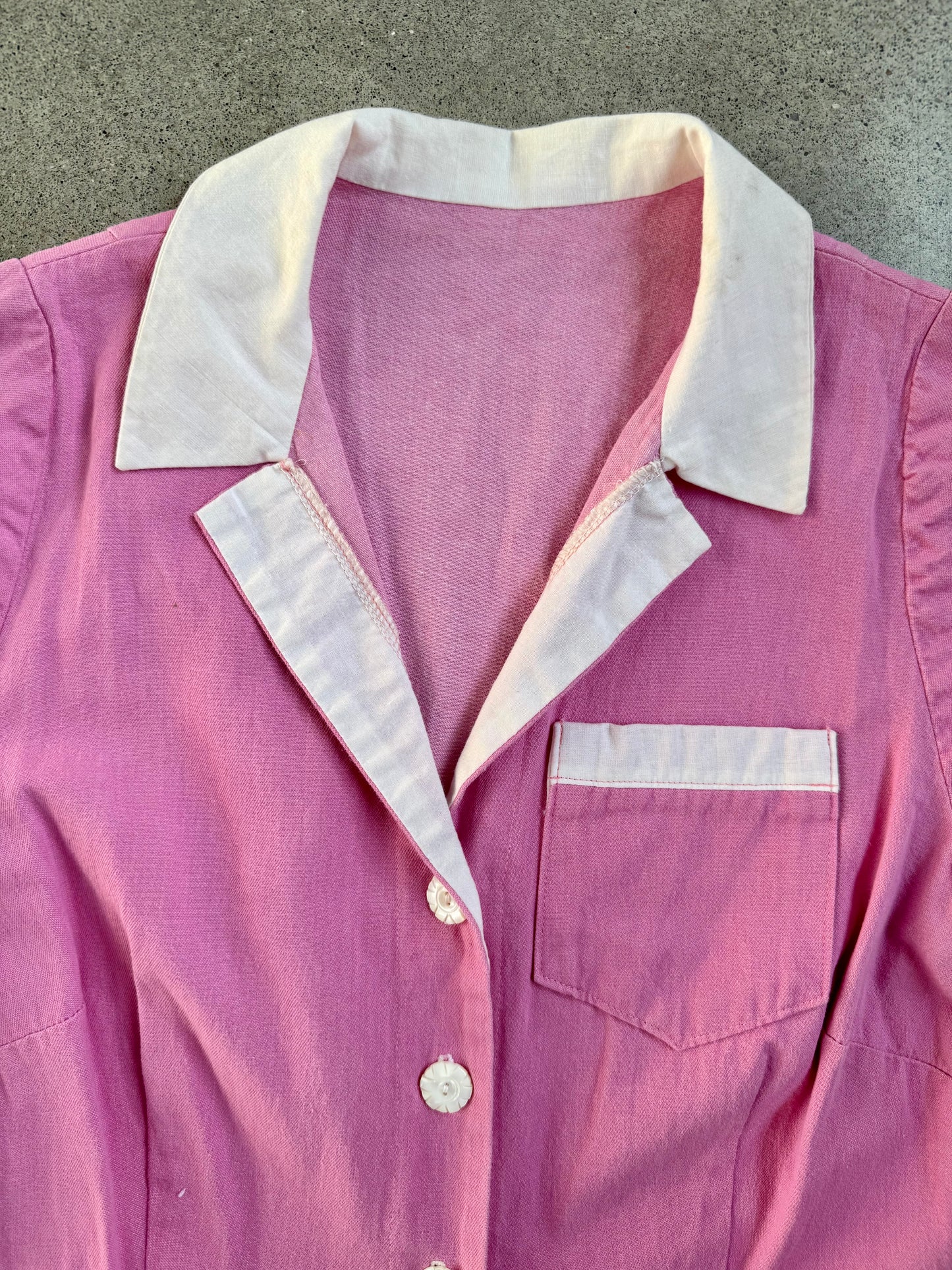 Vintage 1960s Pink & White Short Sleeve Collared Uniform Dress | Medium