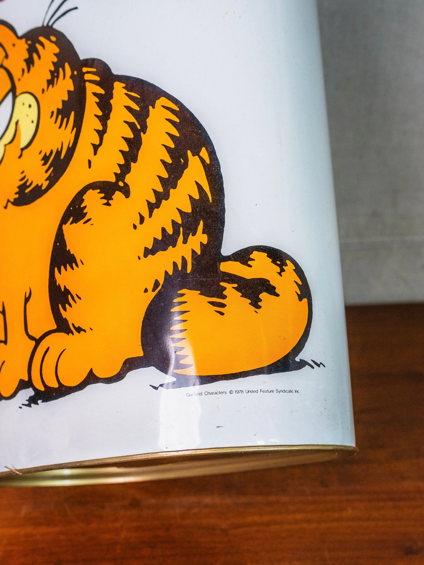 Vintage 1970s Garfield Metal Waste Basket